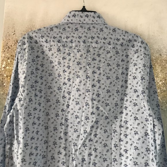 Kenneth Cole Floral Button-Up Shirt (NWT) - Picture 9 of 14